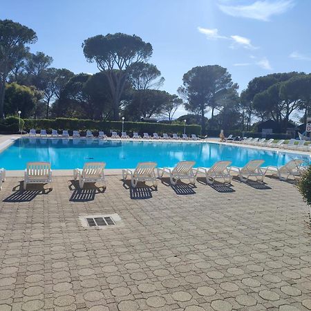 Charmant 2 Pieces Au Coeur Des Golfs De Saint Raphael Εξωτερικό φωτογραφία